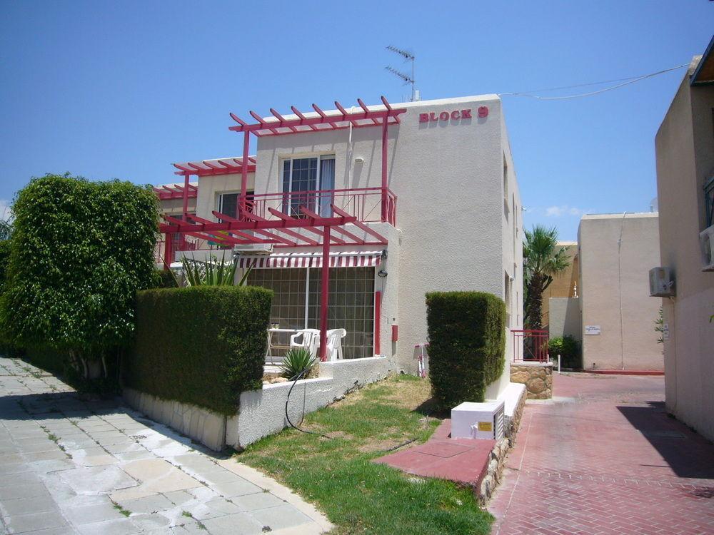 Santa Barbara Complex Daire Limasol Dış mekan fotoğraf