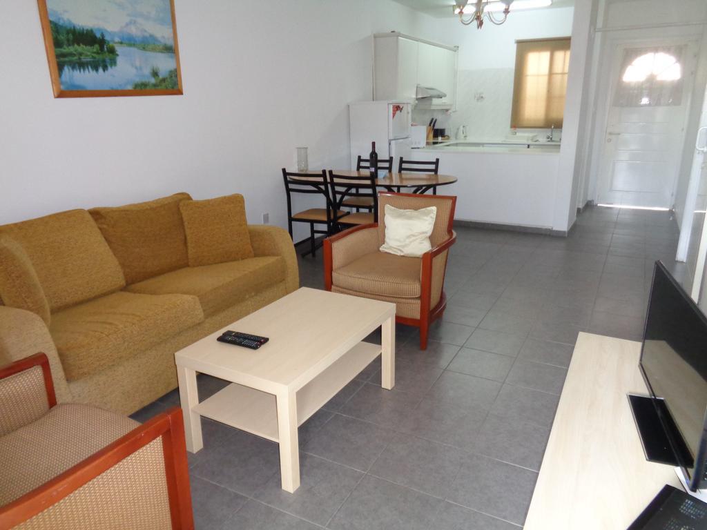Santa Barbara Complex Daire Limasol Dış mekan fotoğraf