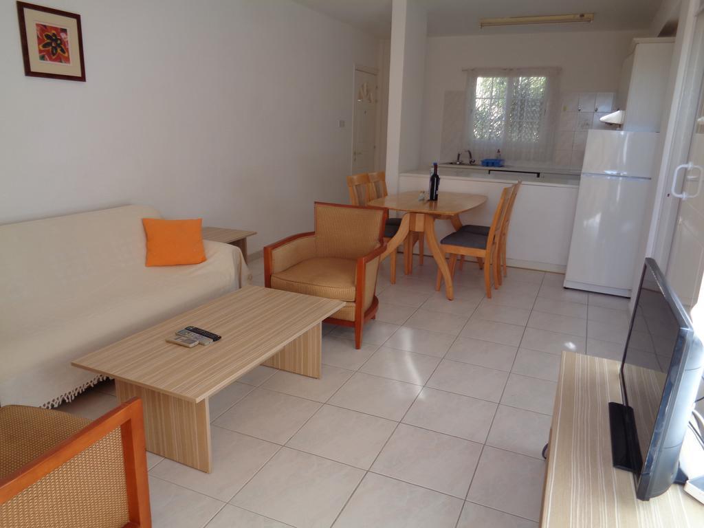Santa Barbara Complex Daire Limasol Dış mekan fotoğraf